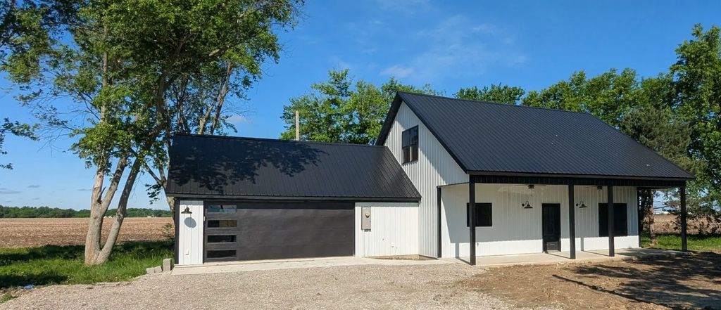 521 Dewolf Street, Odin