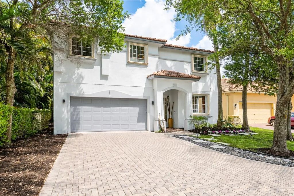 10223 Boca Vista Drive, Boca Raton