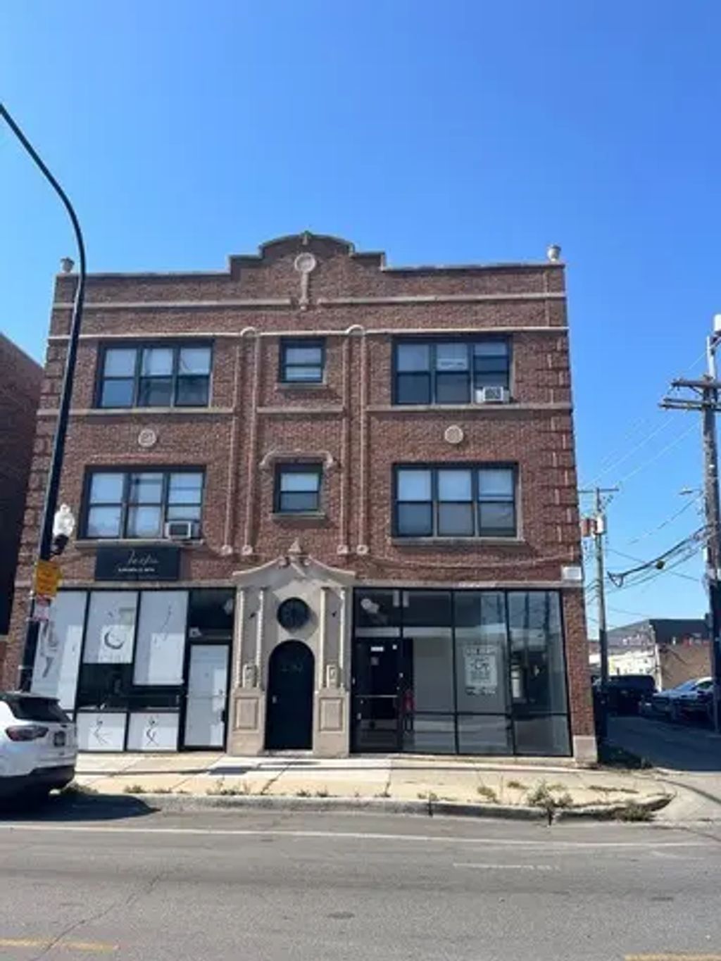 2744 N Laramie Avenue, Chicago, 60639