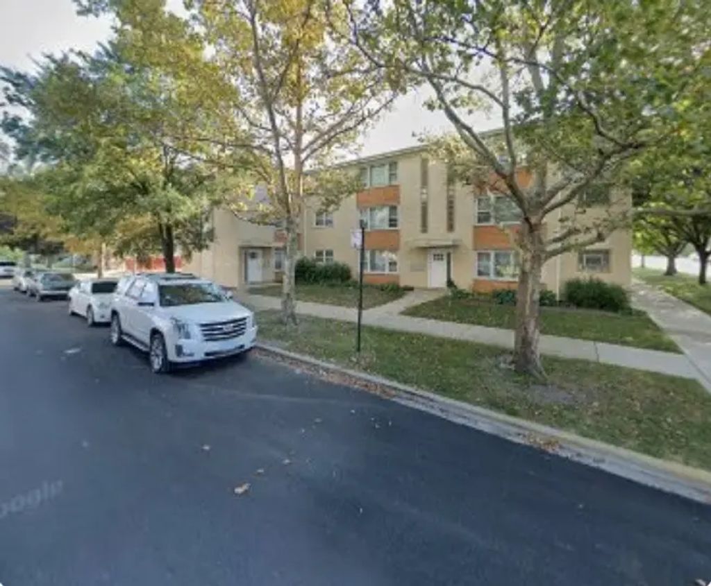 7224 W Belmont Avenue, Chicago
