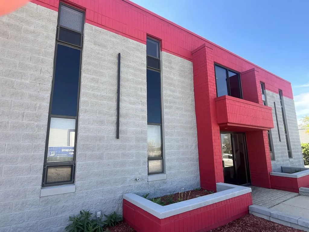 1336 Enterprise Drive, Romeoville