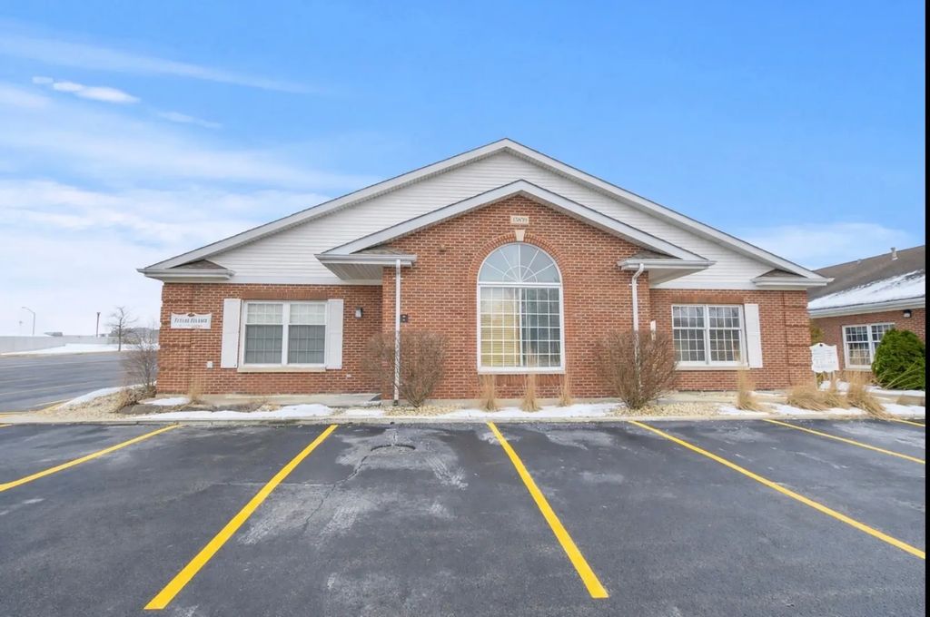 15859 Ridgeland Avenue, Oak Forest