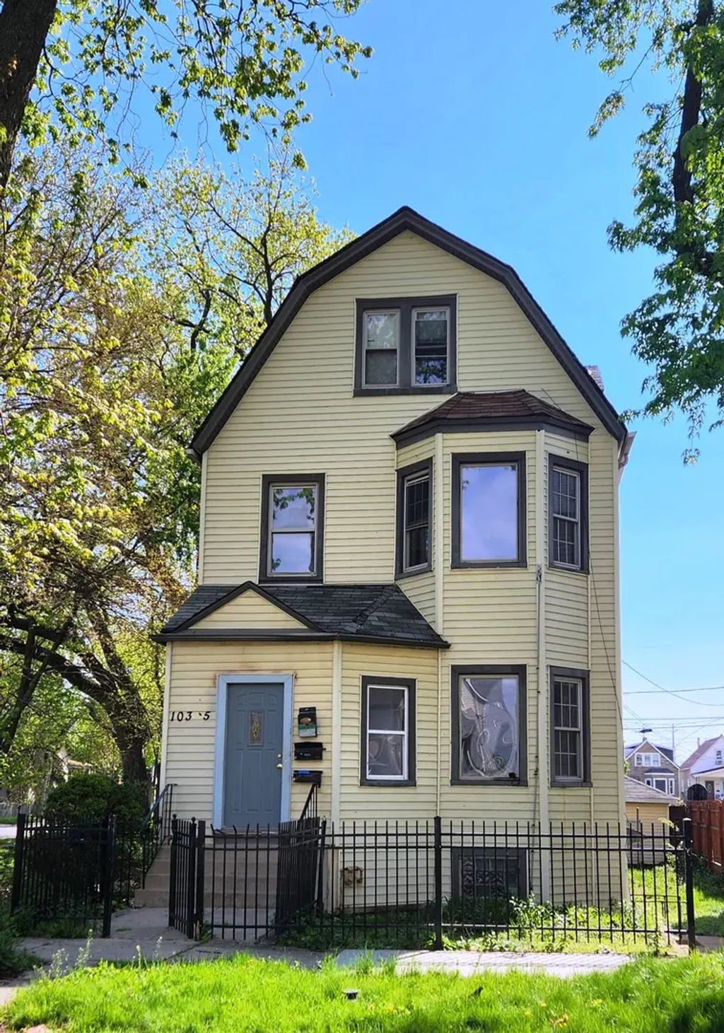 10305 S Avenue J, Chicago