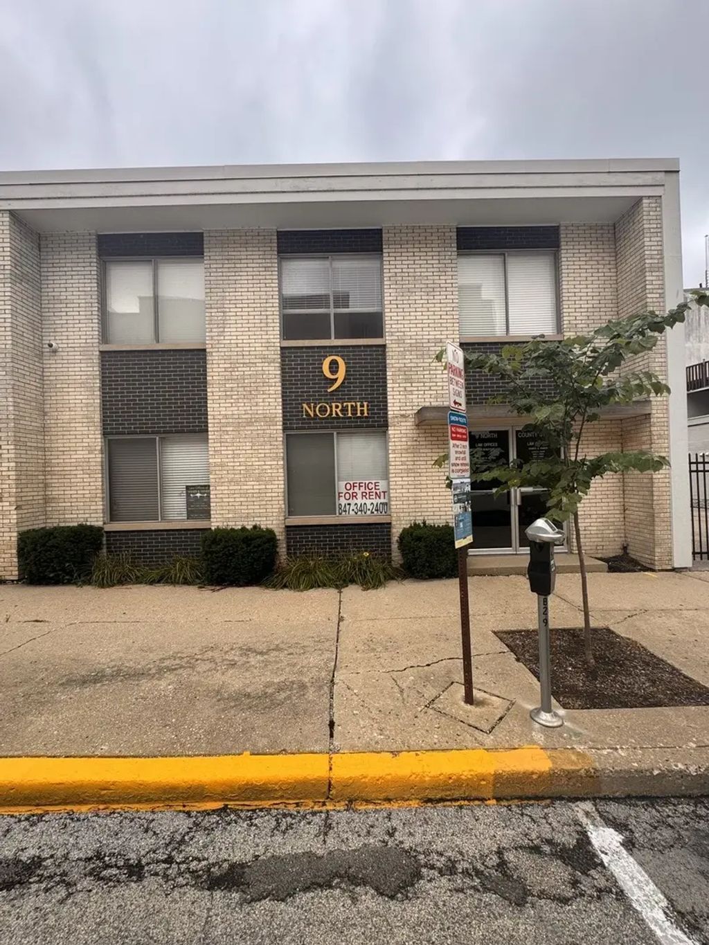 9 County Street, Waukegan