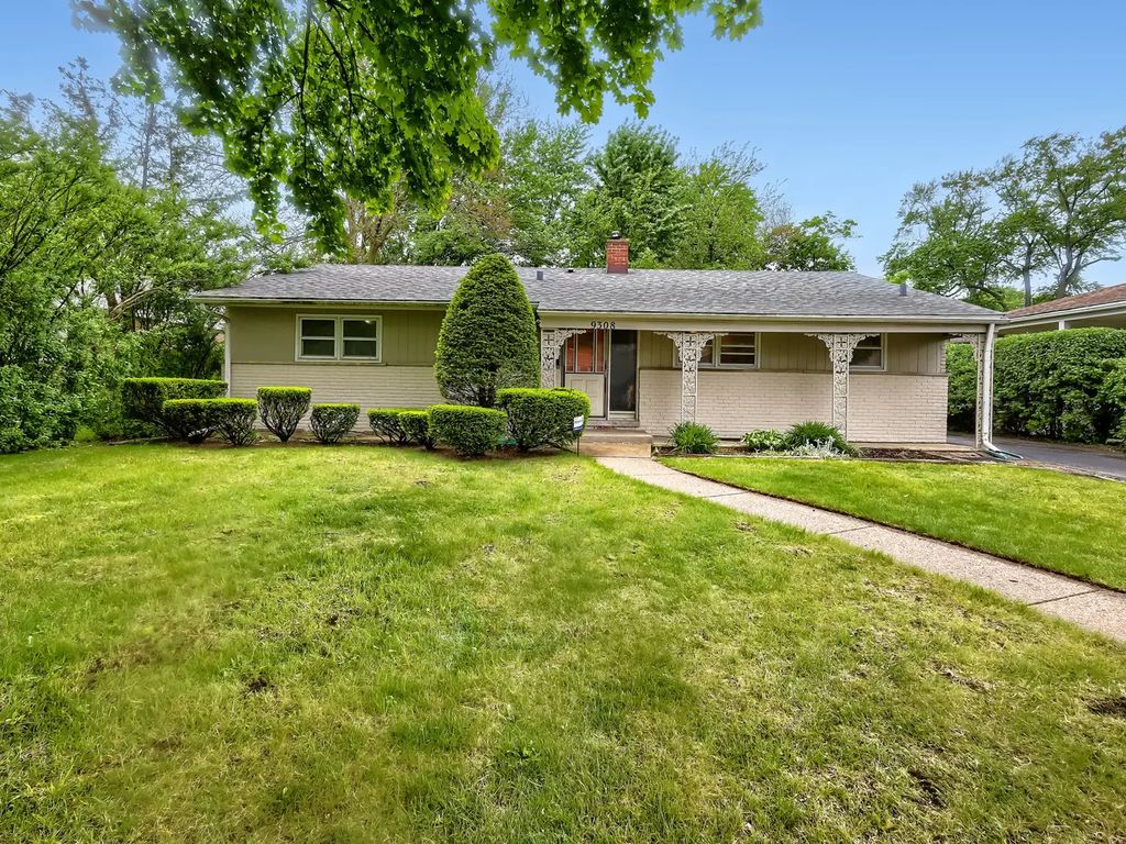 9308 Karlov Avenue, Skokie