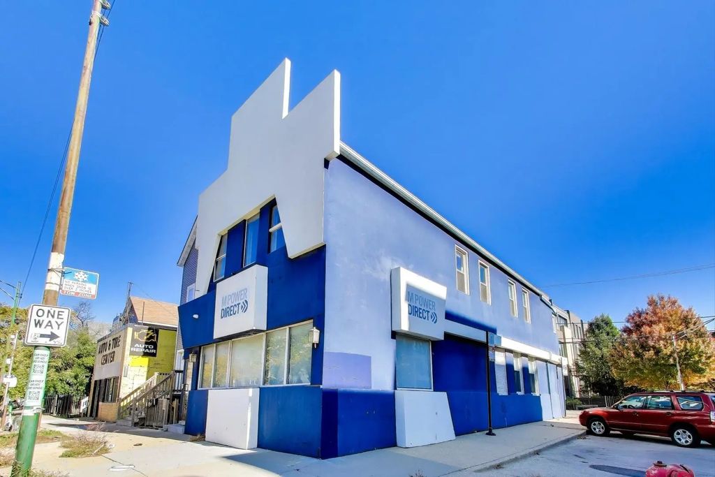 2435 N Ashland Avenue, Chicago