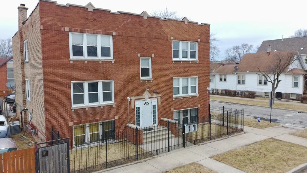 4900 W Hubbard Street, Chicago, 60644