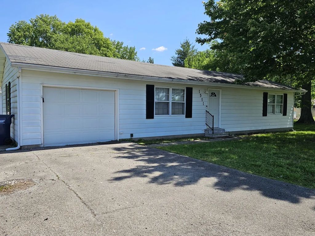 1521 Triangle Street, Mt Vernon