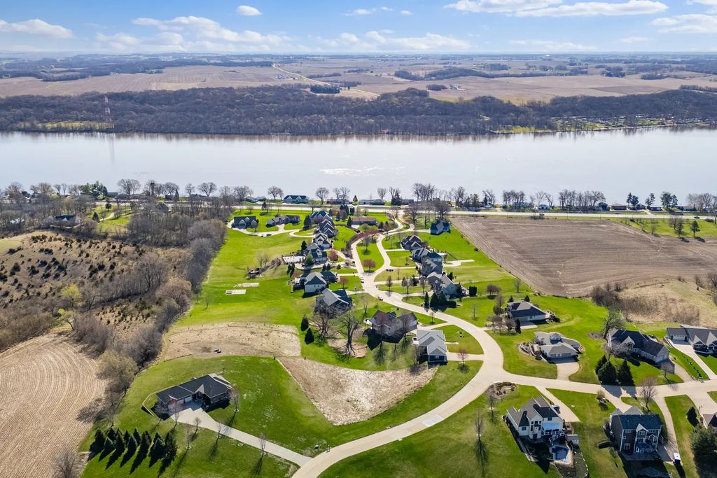 Lot 25 238th Street, Leclaire