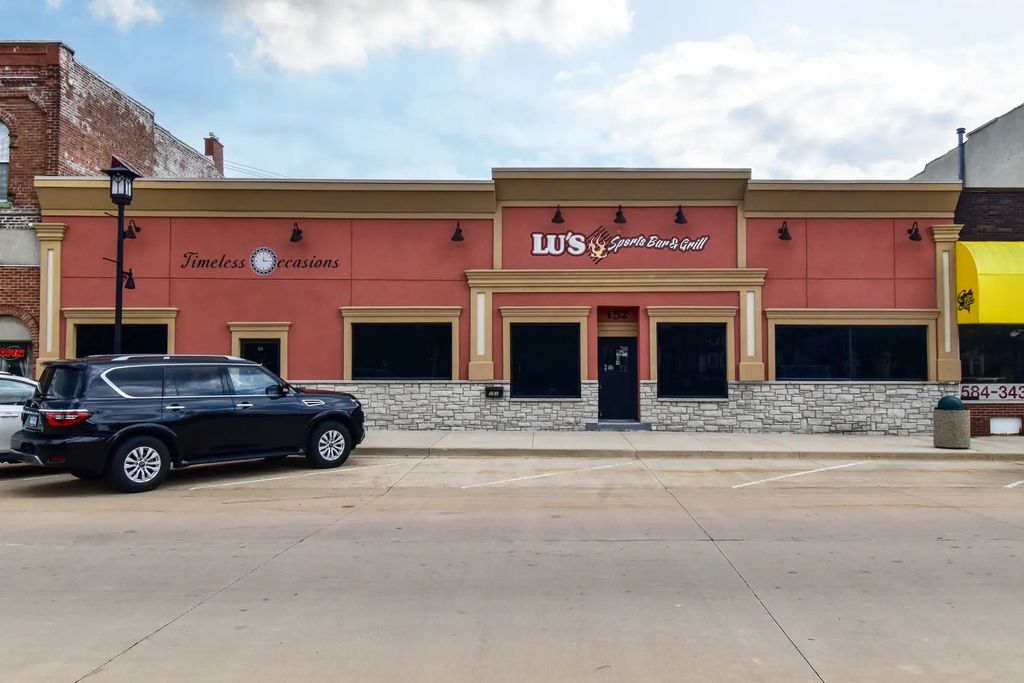 152 E Main Street, Dwight