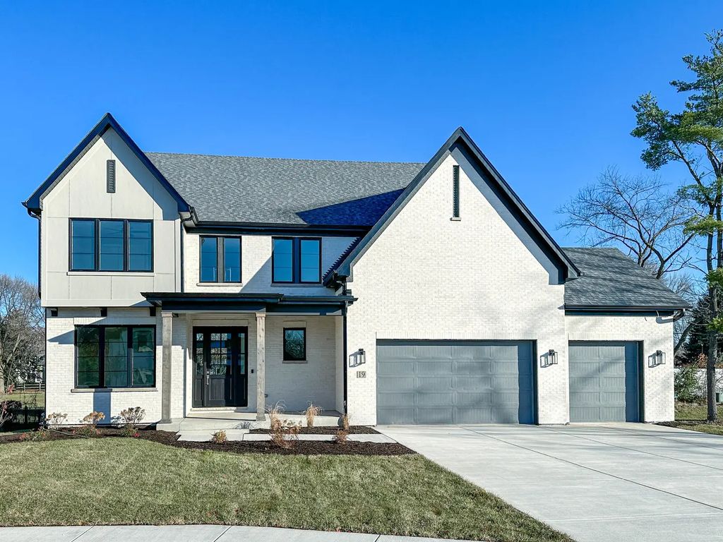 15738 Creekview Drive, Plainfield