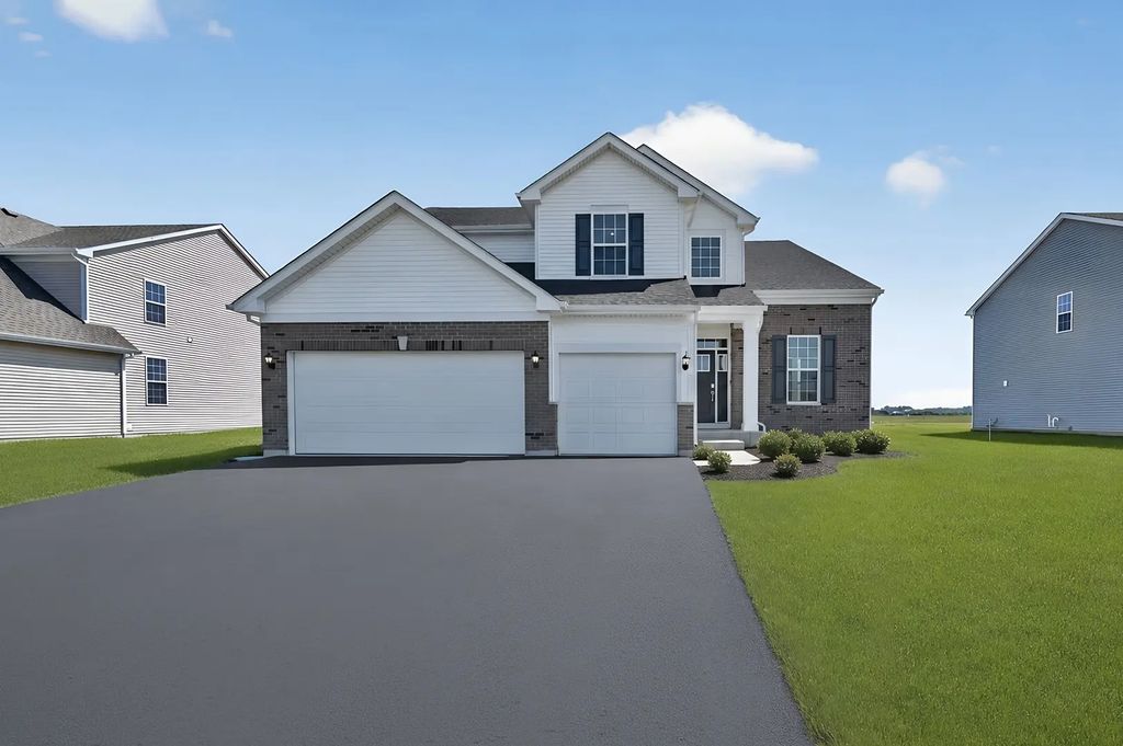 176 Blazing Star Trail, Oswego