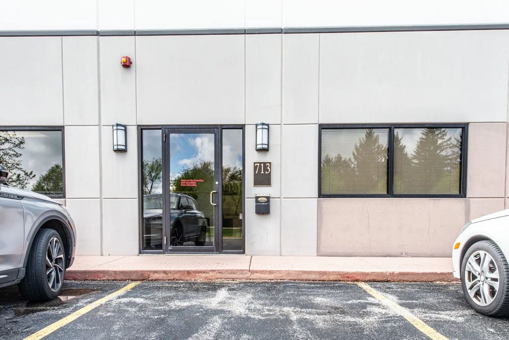 713 Rose Road, Lake Zurich
