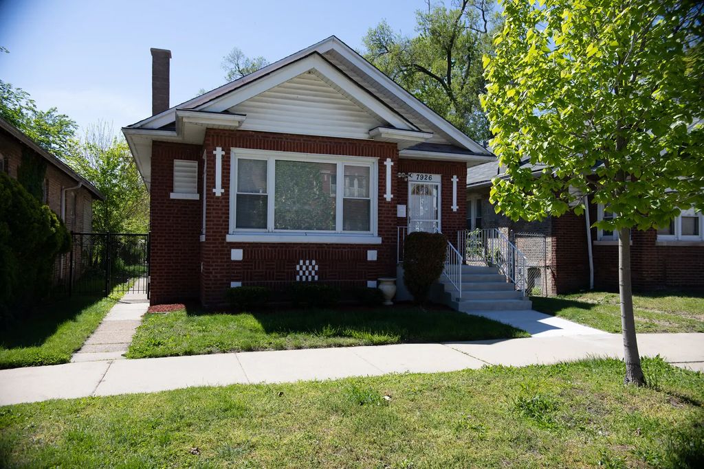 7926 S Merrill Street, Chicago