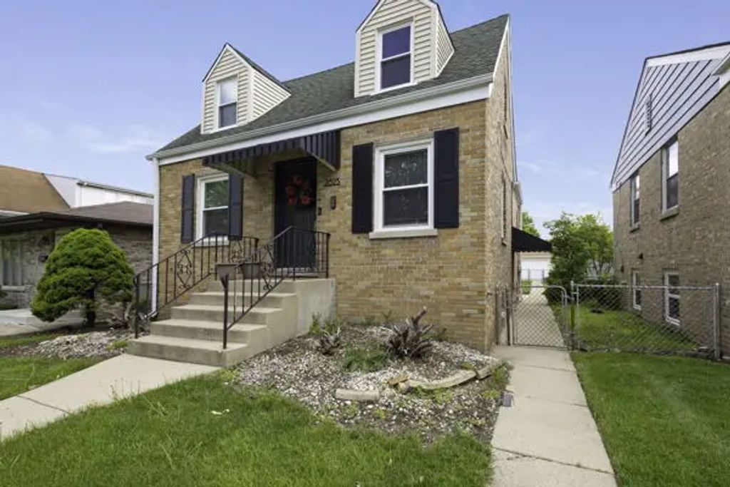 2623 Rhodes Avenue, River Grove