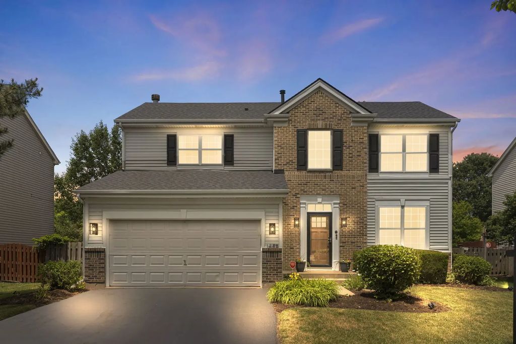 1446 Glenside Drive, Bolingbrook