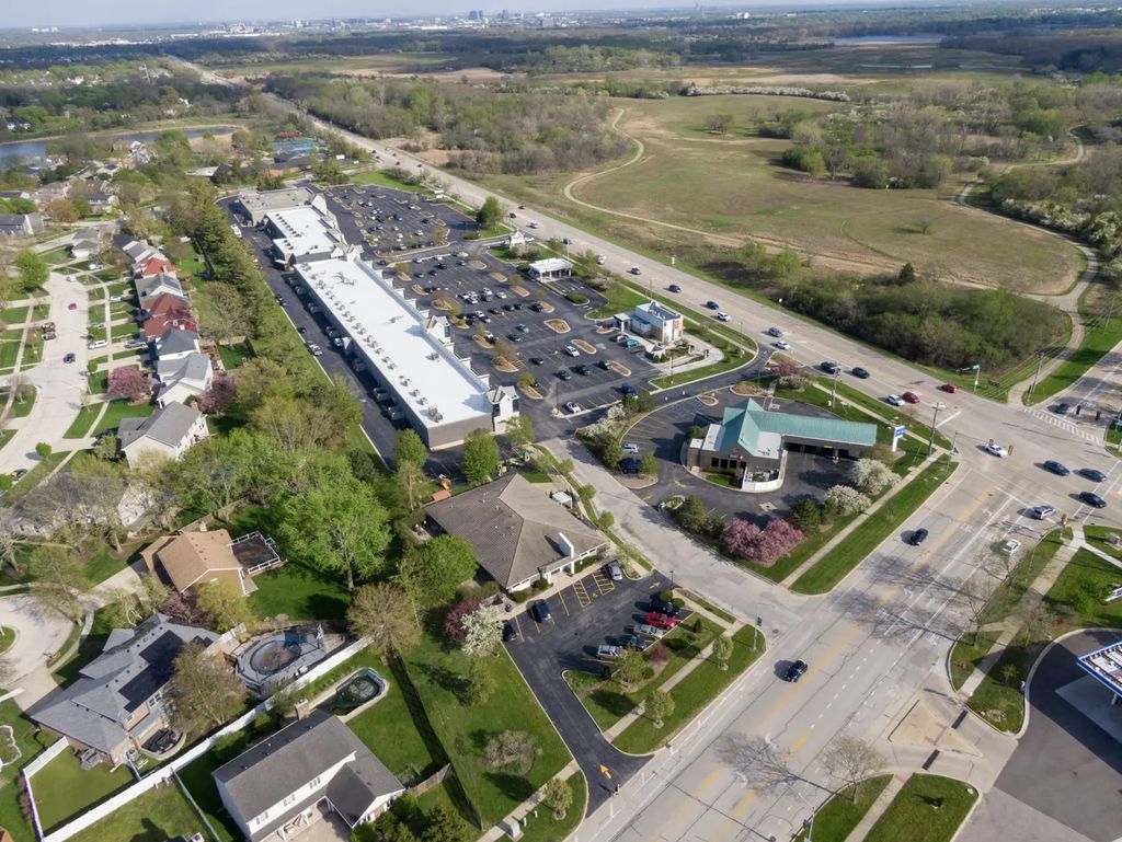 1600 W Algonquin Road, Hoffman Estates