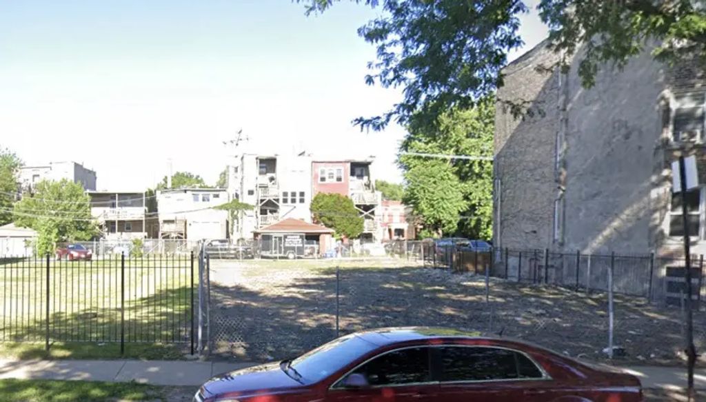 6121 S King Drive, Chicago, 60637
