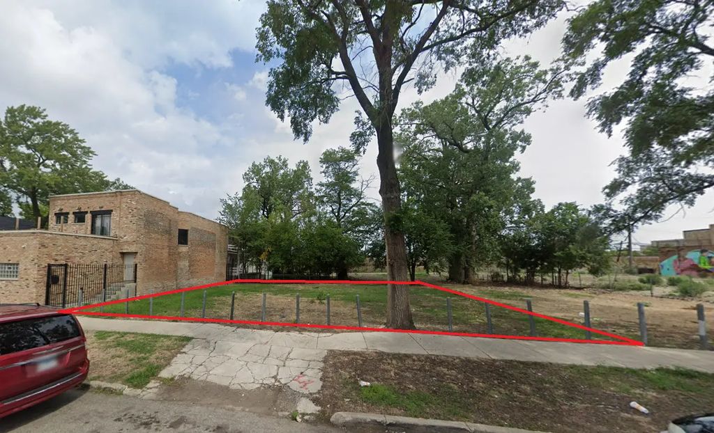 3352 W Carroll Avenue, Chicago, 60624