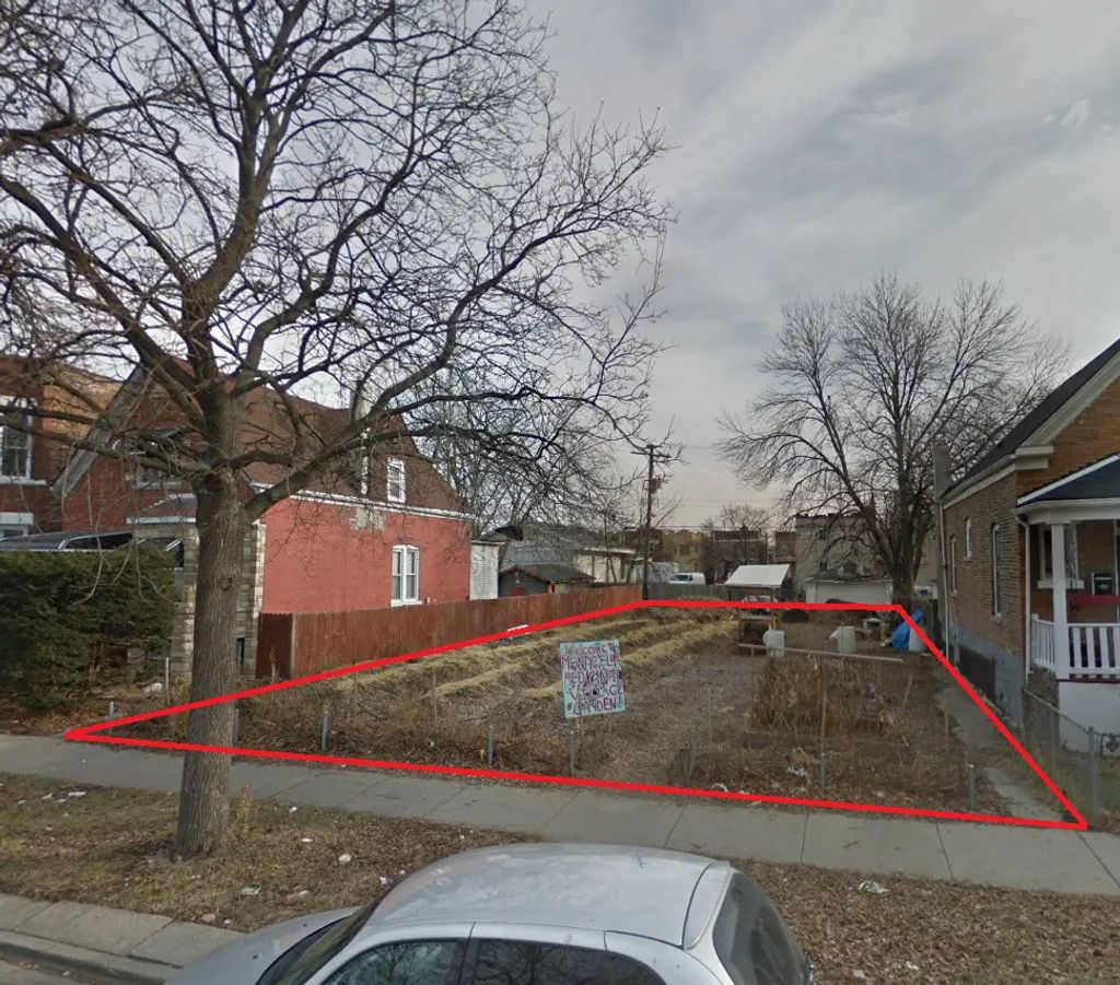 741-745 N Monticello Avenue, Chicago