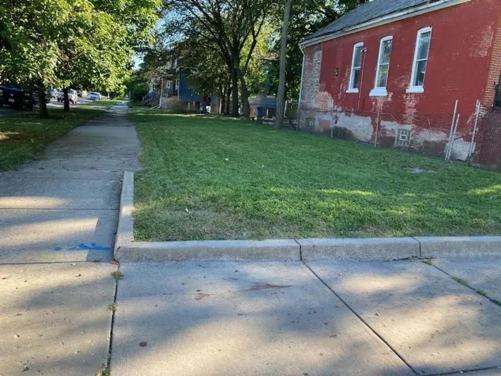 301 W 115th Street, Chicago