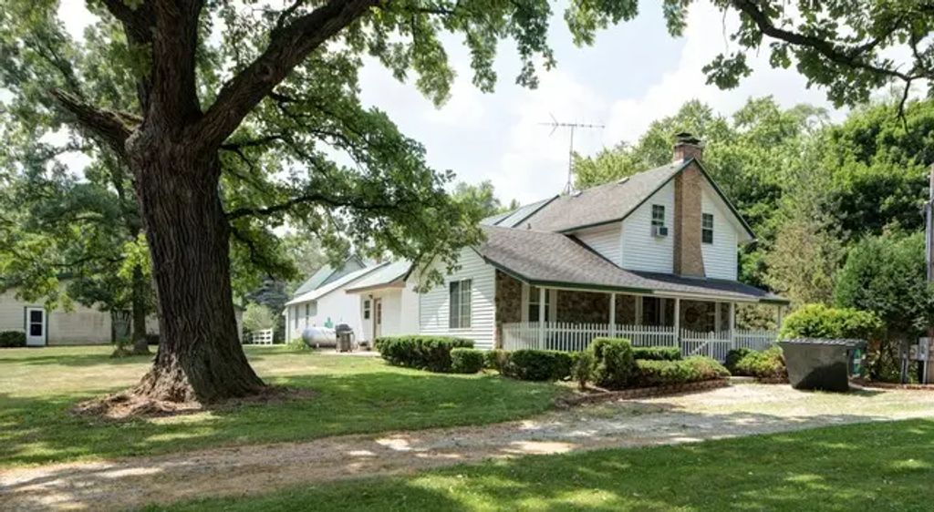 17049 W Edwards Road, Antioch