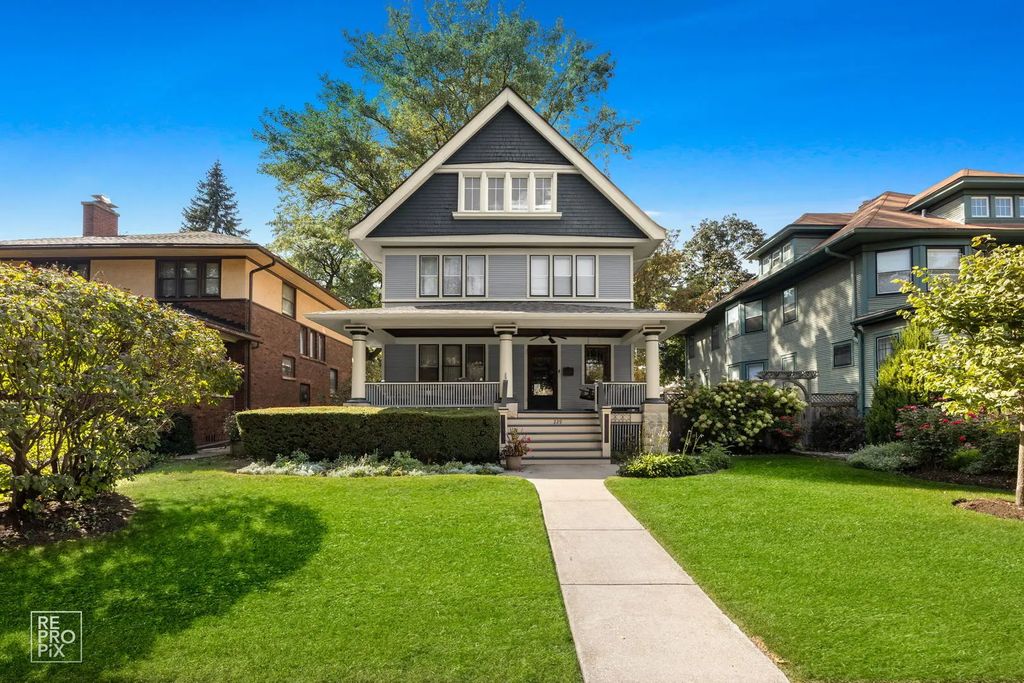 229 S Ridgeland Avenue, Oak Park
