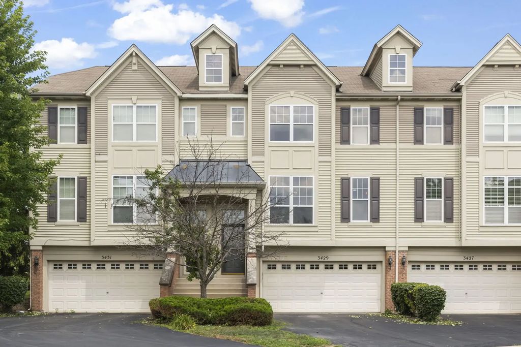 3429 Bradbury Circle, Aurora