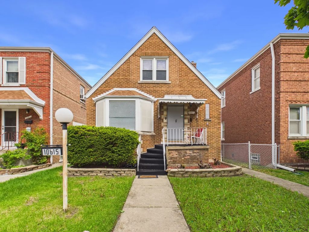10615 S Vernon Avenue, Chicago, 60628