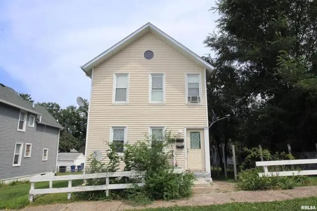 428 7th Street, Moline