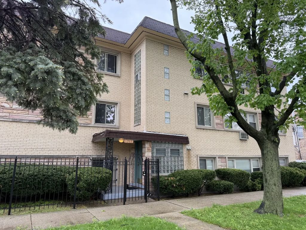4757 N Keeler Avenue 101, Chicago