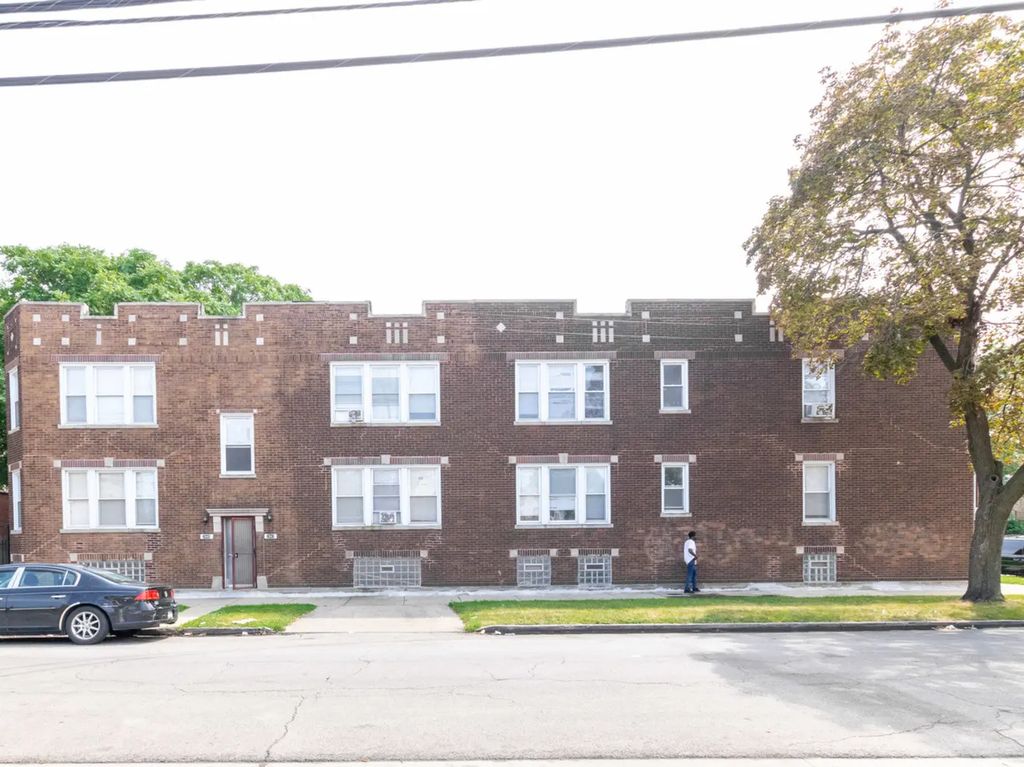 8001 S Exchange Avenue, Chicago, 60617