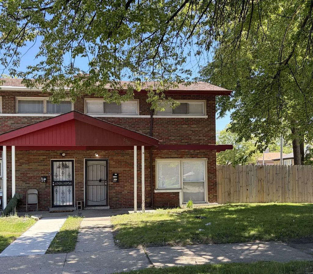 6759 S Calumet Avenue, Chicago, 60637