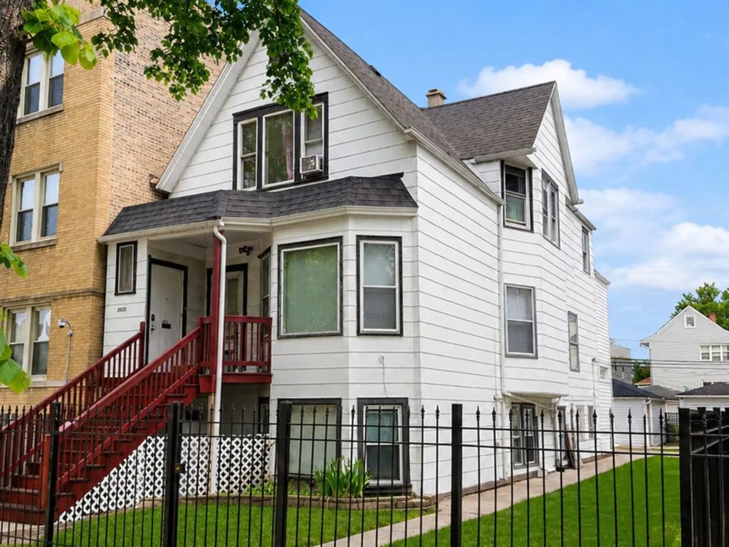 2053 N Kilbourn Avenue, Chicago, 60639