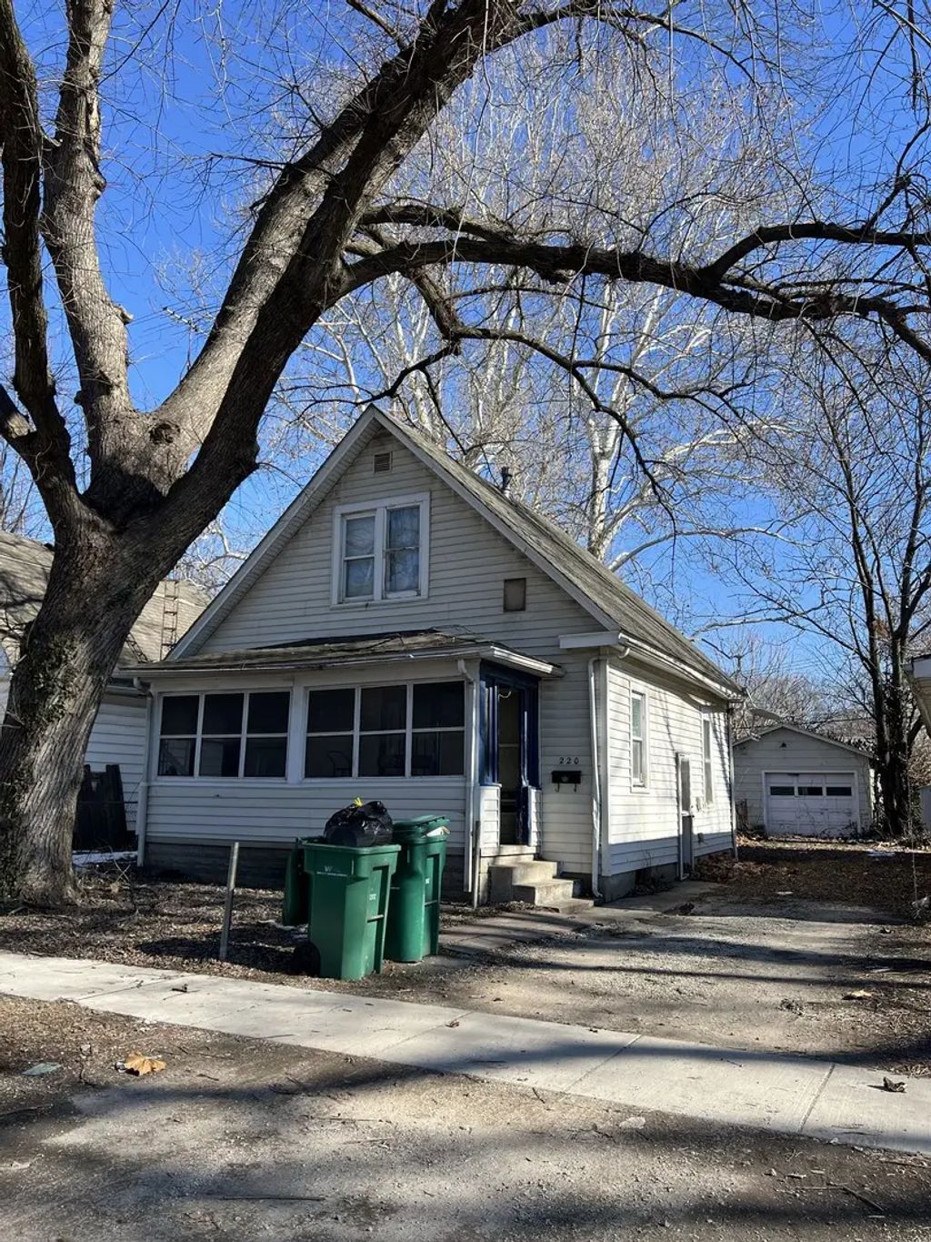 220 S David Street, Springfield