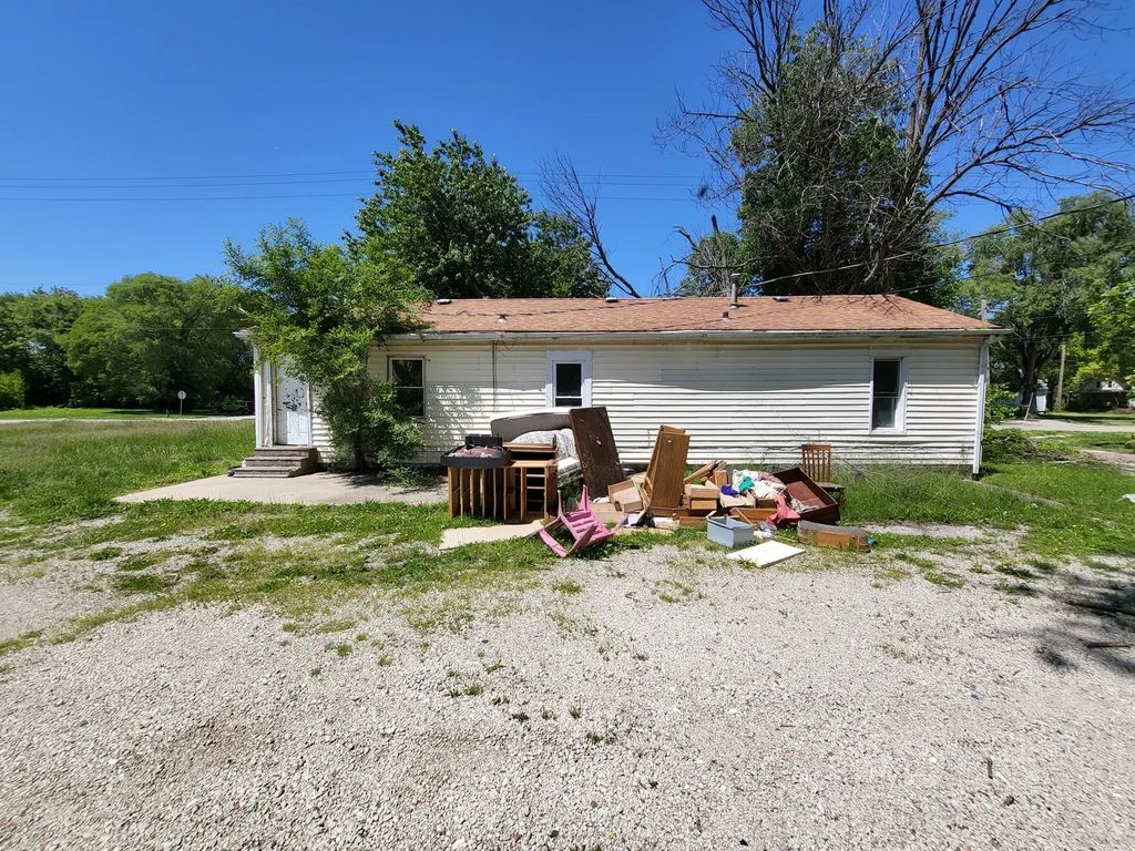 516 S Martin Luther King Jr Drive, Springfield