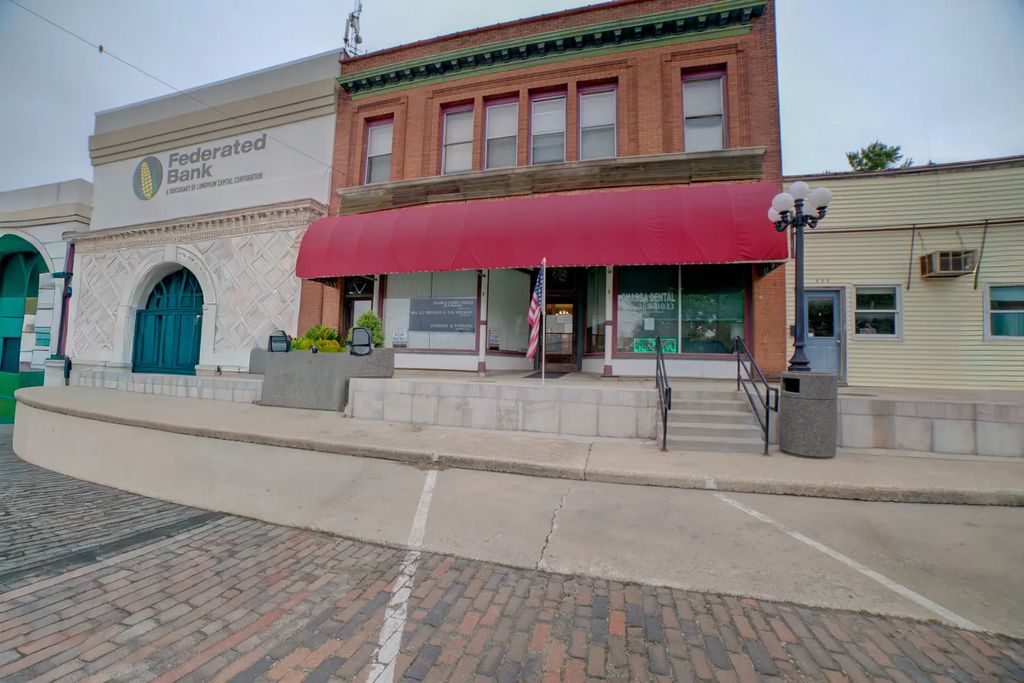 109 N Chestnut Street, Onarga