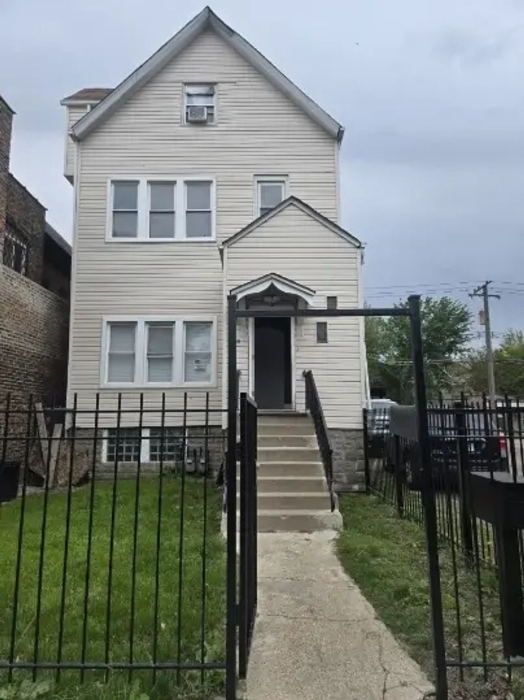 5244 S Ashland Avenue 1, Chicago
