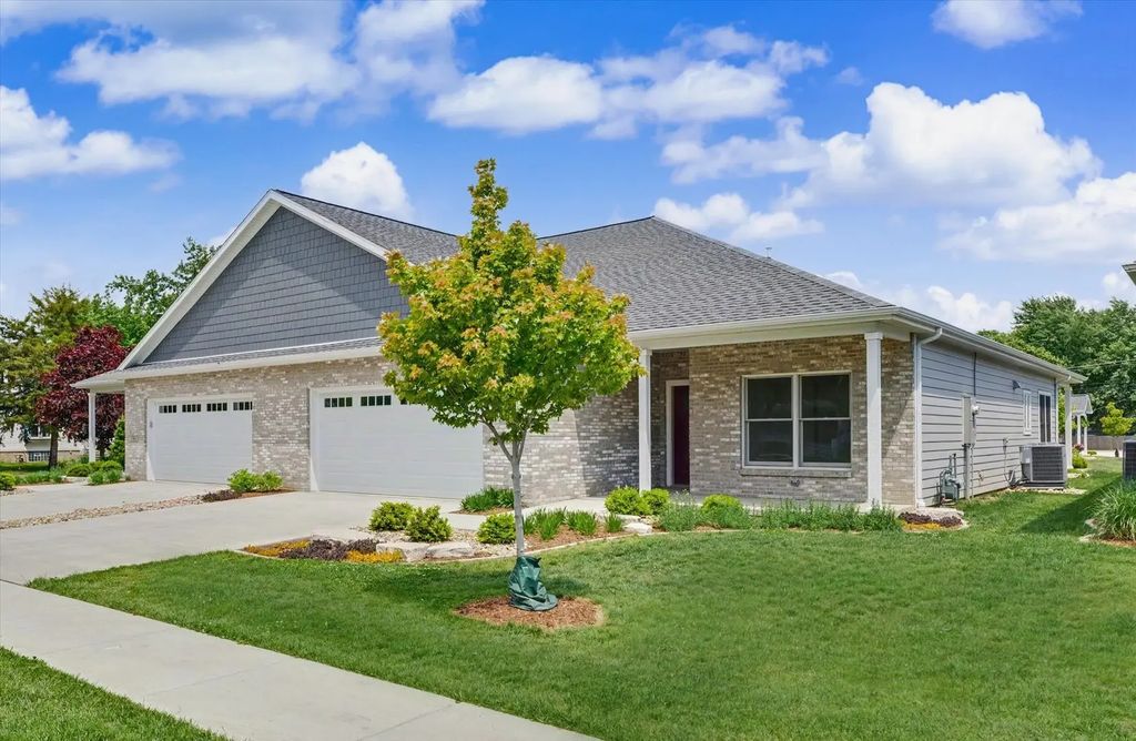 503 S 5th Street, Fairbury