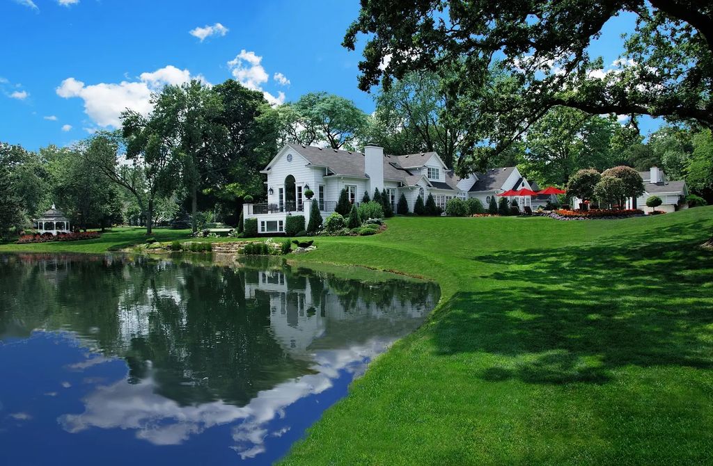 480 Miller Road, North Barrington