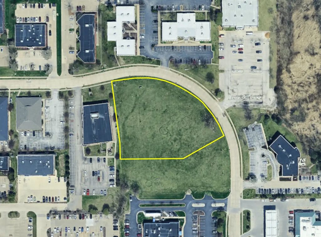 5350 Spring Street, Lot 1, Davenport