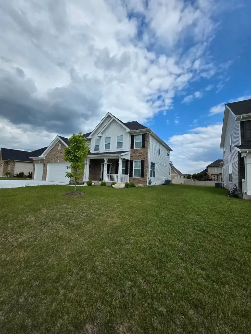 25319 W Rock Drive, Plainfield