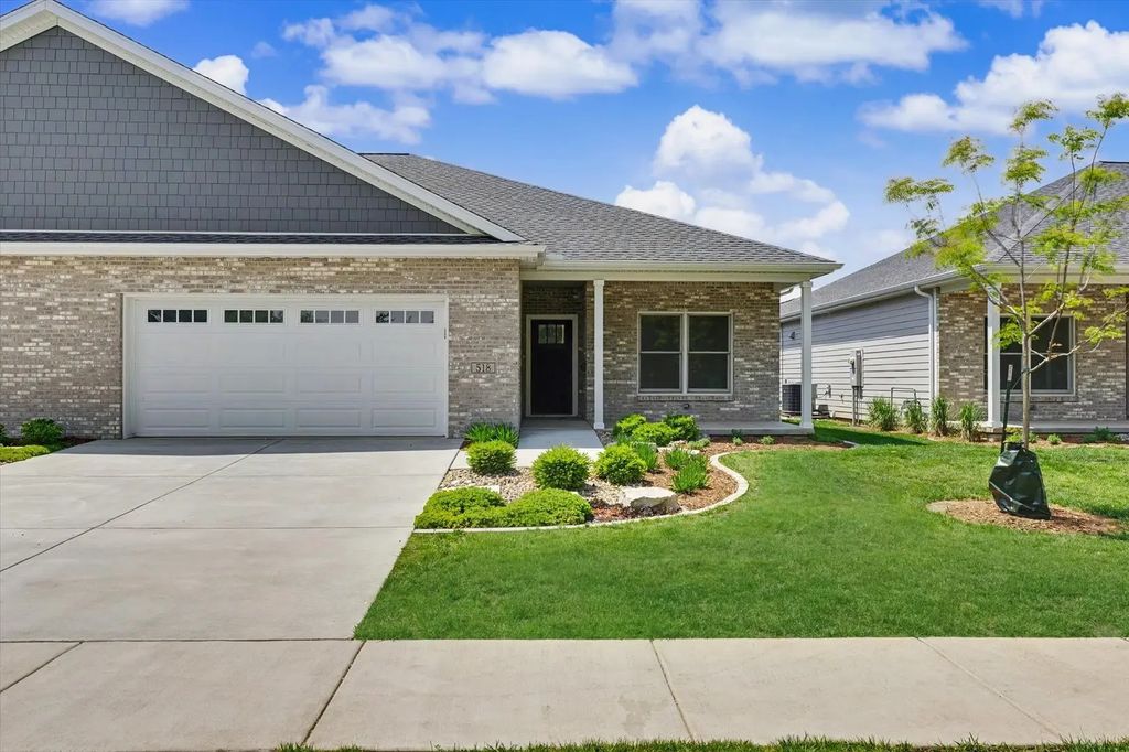 518 S 6th Street, Fairbury