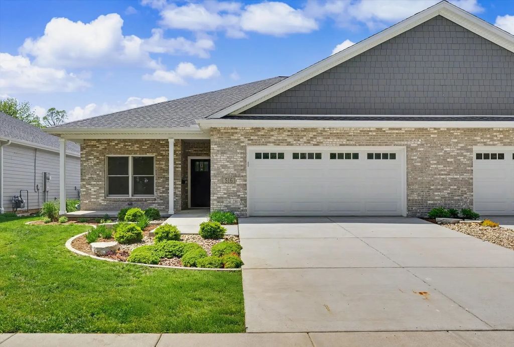 516 S 6th Street, Fairbury