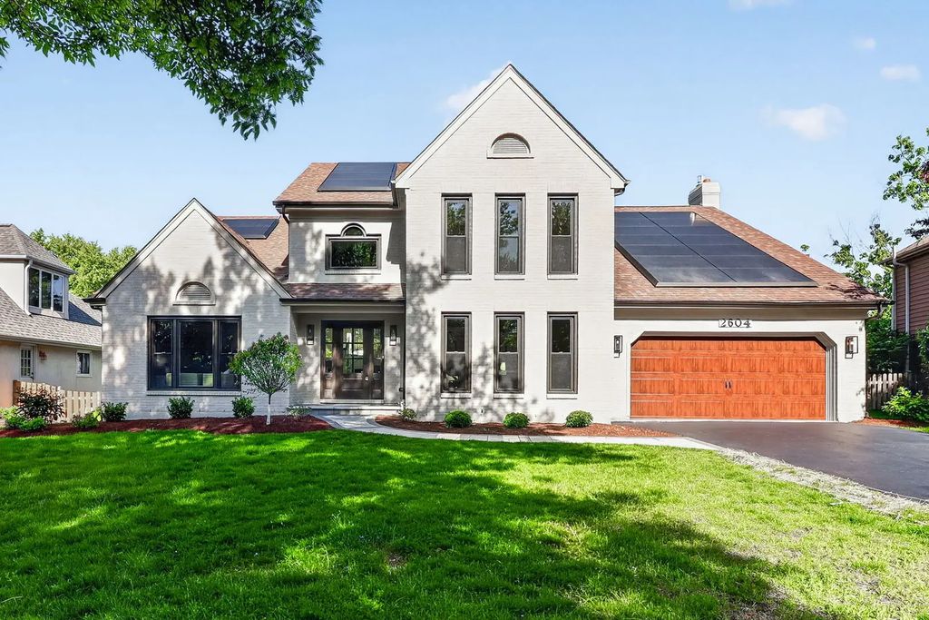 2604 Newport Drive, Naperville