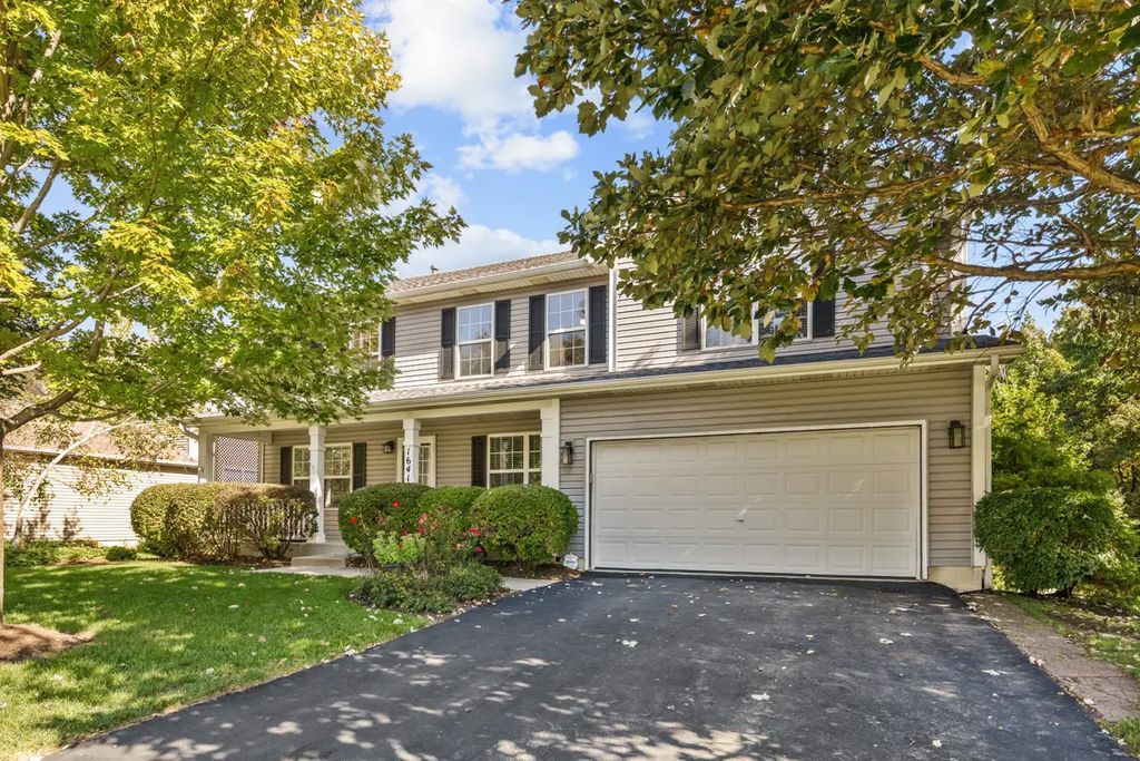 1641 Elderberry Lane, Lake Villa