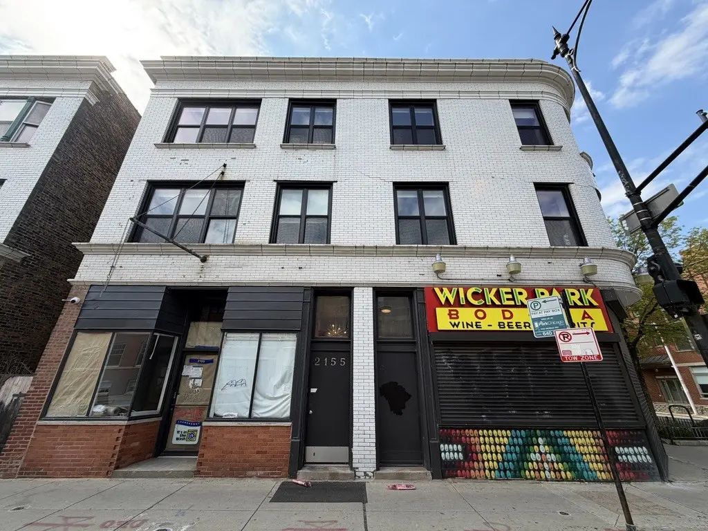 2155 W North Avenue, Chicago