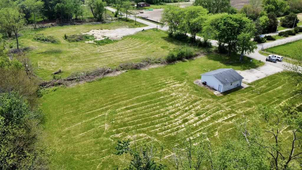 301 N West Street, Marengo