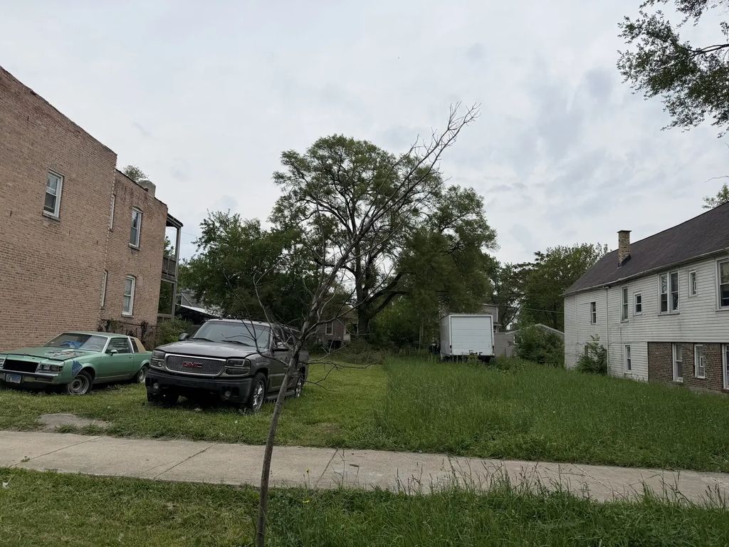 6935 S Hermitage Avenue, Chicago