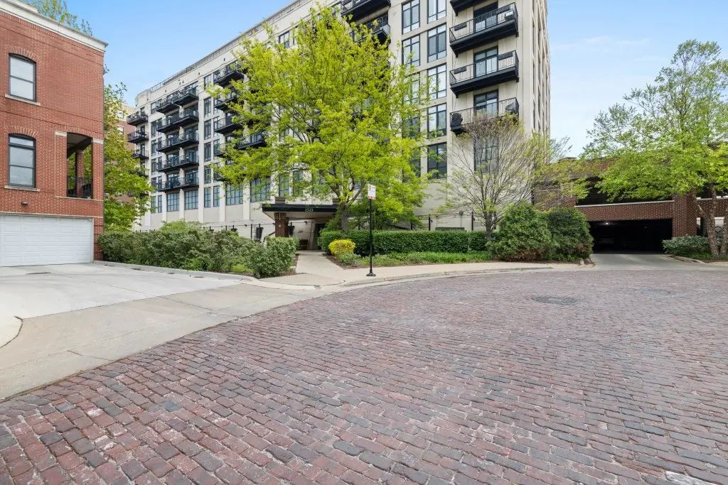 1525 S Sangamon Street 806, Chicago, 60608